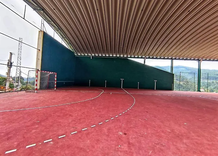 Hoja De Arce - Rural * Castro Urdiales