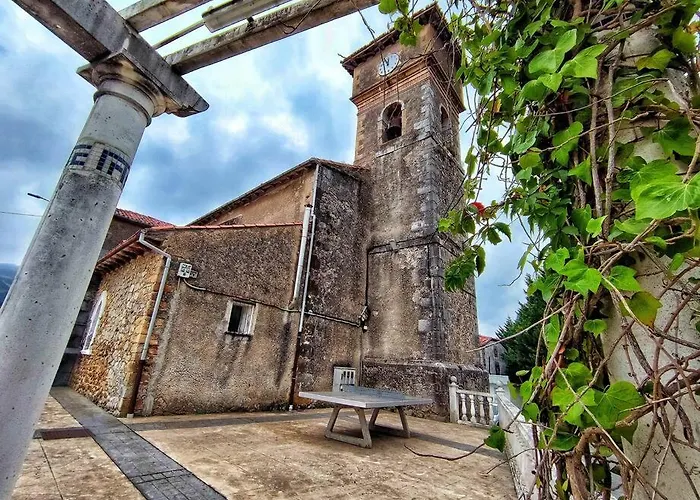 Hoja De Arce - Rural * Castro Urdiales